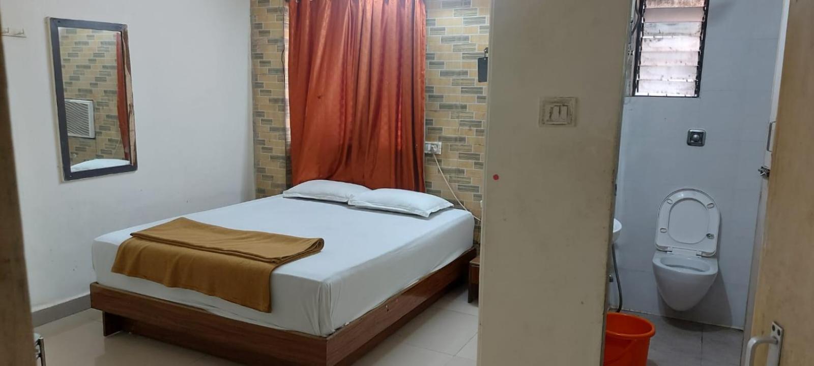 Glitz Hotels Sai Guest House - Nr Inorbit Mall Vashi Navi Mumbai Exterior photo