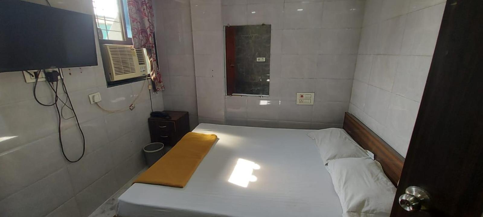 Glitz Hotels Sai Guest House - Nr Inorbit Mall Vashi Navi Mumbai Exterior photo